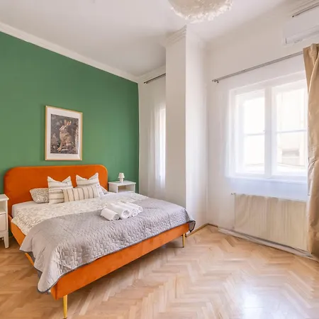 Apartamento Cozy & Located W' Terrace Budapest